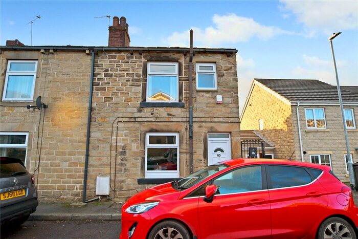 2 Bedroom Terraced House To Rent In Hollinbank Lane, Heckmondwike, West Yorkshire, WF16