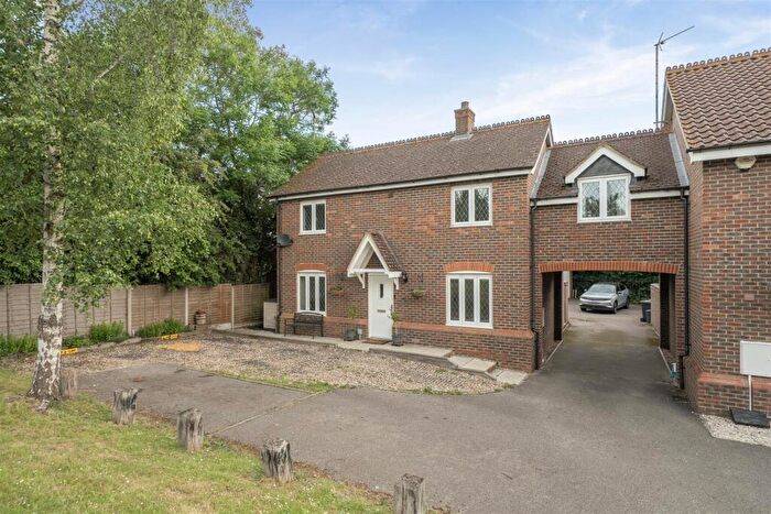 3 Bedroom House For Sale In The Furlong, Oakley, Bedford, MK43