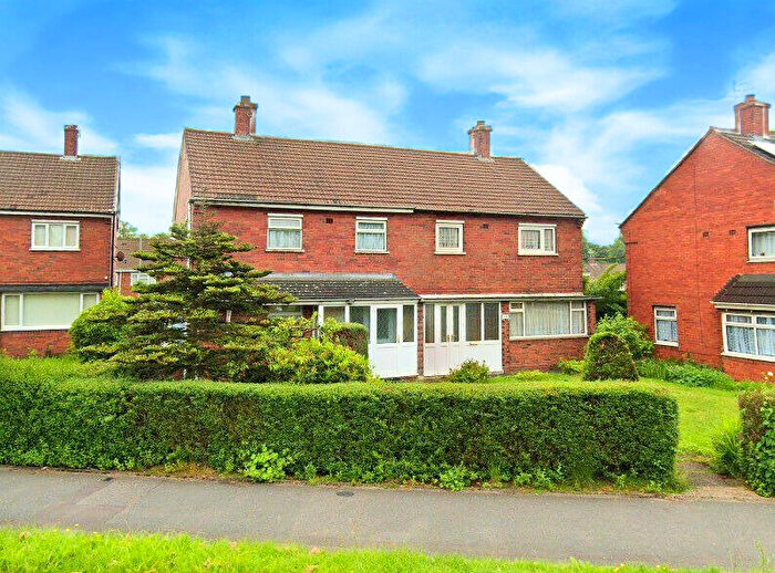 3 Bedroom Semi-Detached House For Sale In Biddulph Road, Stoke-on-Trent, ST6