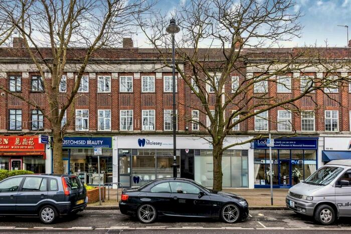 3 Bedroom Maisonette To Rent In Walton Road, East Molesey, KT8