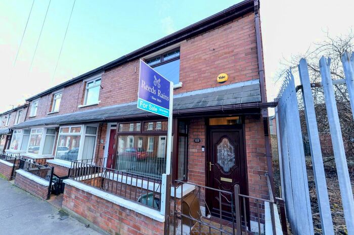 2 Bedroom End Of Terrace House For Sale In Avoniel Road, Belfast, BT5