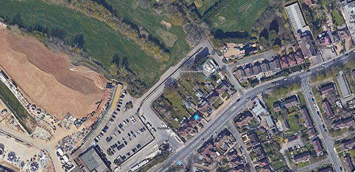 Land To Rent In Hill Lane, Ruislip, HA4