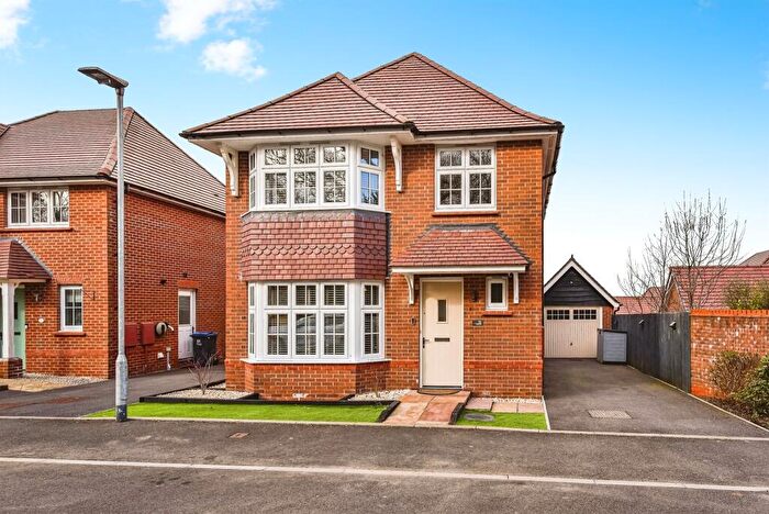 4 Bedroom Detached House For Sale In Osprey Road, Warminster, BA12