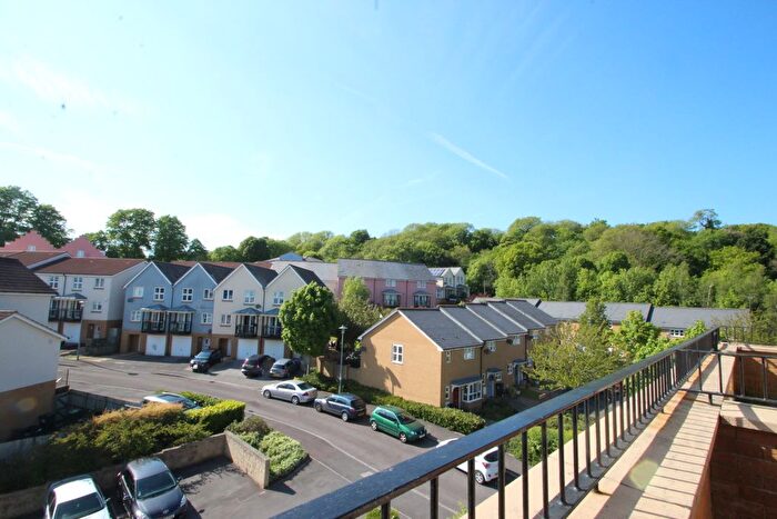 3 Bedroom Property To Rent In Woodacre, Bristol, BS20