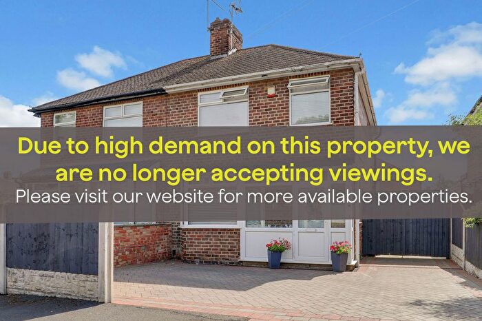 3 Bedroom Semi-Detached House For Sale In Elstree Drive, Nottingham, NG8