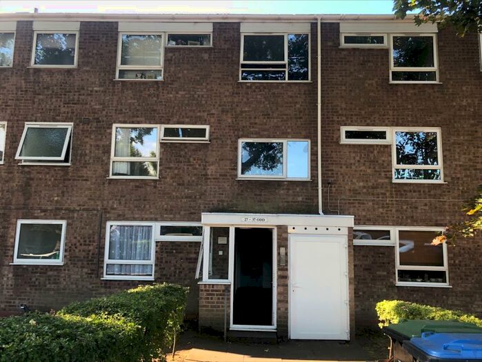 2 Bedroom House To Rent In South Grove, Erdington, B23