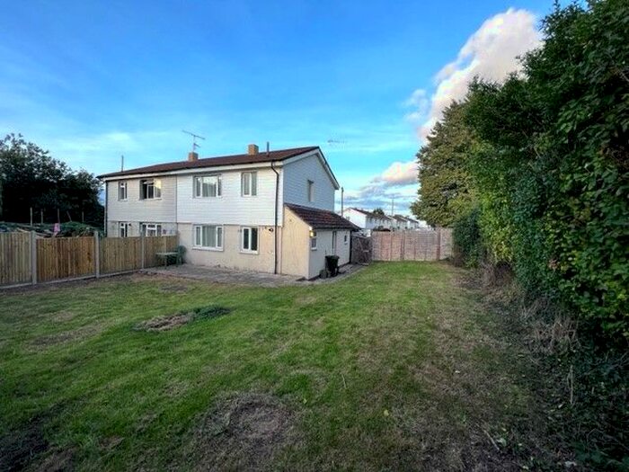 4 Bedroom Property To Rent In South Street, Canterbury, CT1