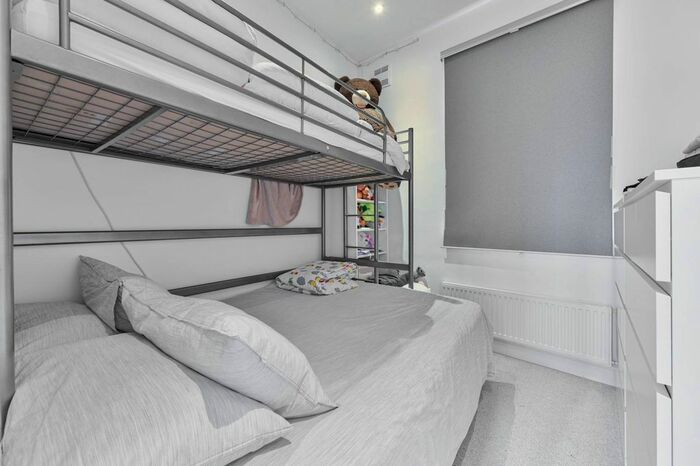 1 Bedroom Flat To Rent In Clarendon Street, Pimlico, London, SW1V