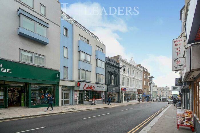 2 Bedroom Flat To Rent In Queens Road, Brighton, BN1