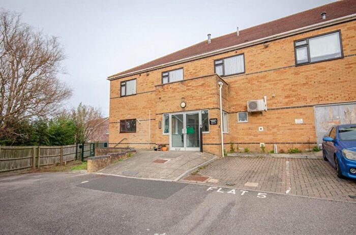 2 Bedroom Flat For Sale In Grahams House, Emerson Way, Emersons Green, Bristol, BS16