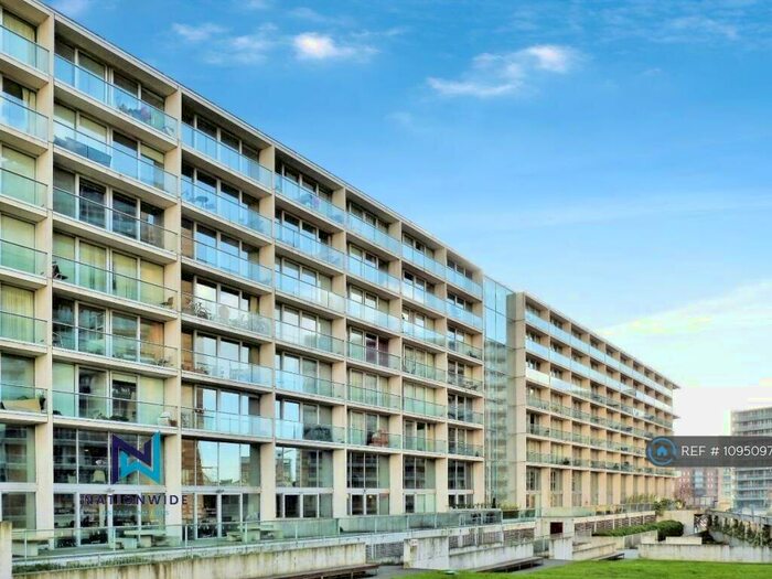 2 Bedroom Flat To Rent In Timber Wharf, Manchester, M15