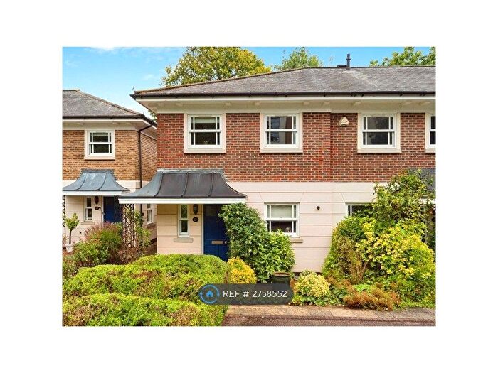 3 Bedroom Semi-Detached House To Rent In Linden Gardens, Tunbridge Wells, TN2