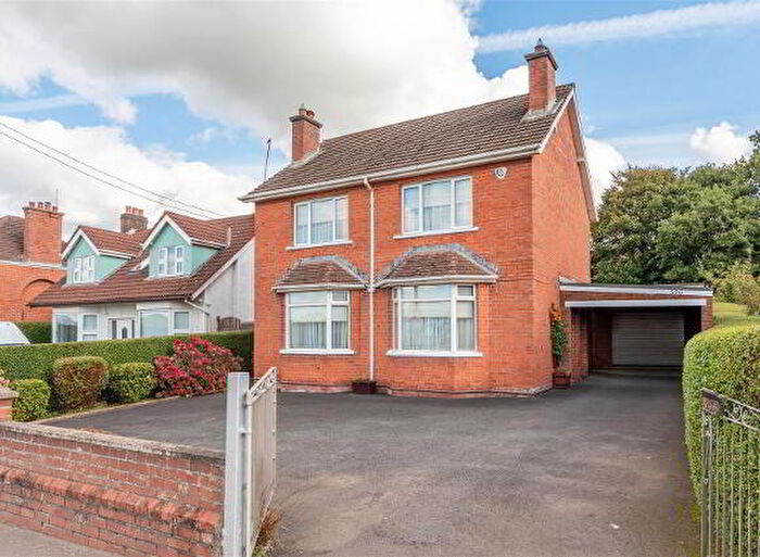 3 Bedroom Detached House For Sale In Saintfield Road, Belfast, BT8