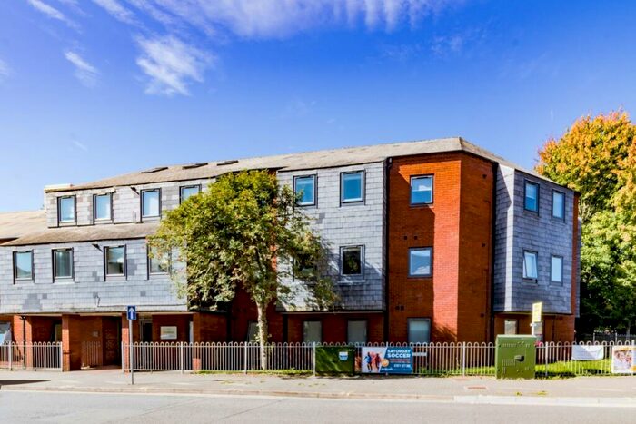 2 Bedroom Apartment To Rent In Stert Street, Abingdon, OX14