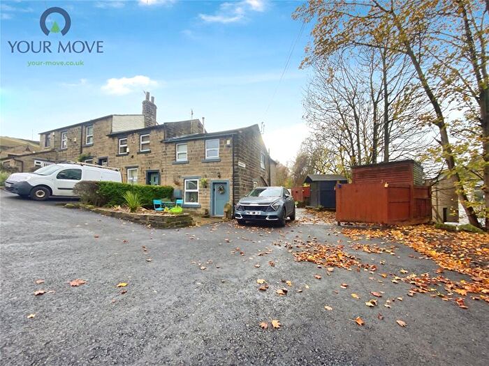 3 Bedroom End Of Terrace House For Sale In Ingram Street, Keighley, West Yorkshire, BD21