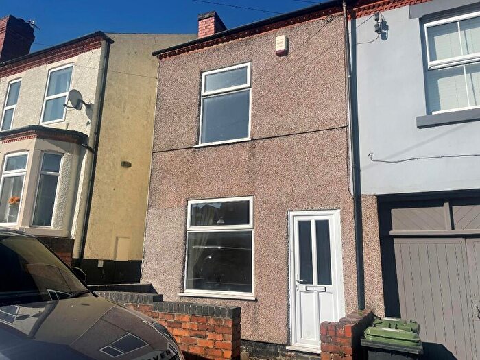 2 Bedroom End Of Terrace House To Rent In Lynncroft, NG16