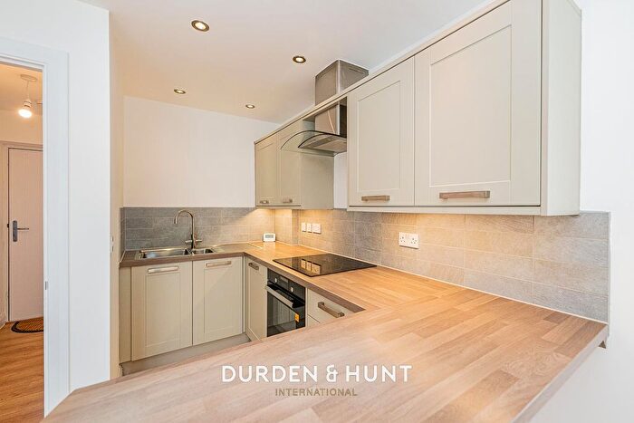 2 Bedroom End Of Terrace House For Sale In Cripsey Avenue, Ongar, CM5