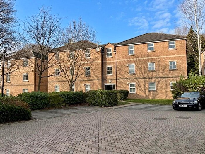 2 Bedroom Apartment For Sale In Lawson Wood Drive, Meanwood, Leeds, West Yorkshire., LS6