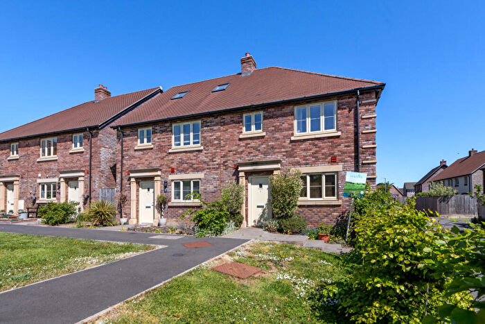 3 Bedroom Semi-Detached House For Sale In Goodwood Drive, Sparkford, BA22