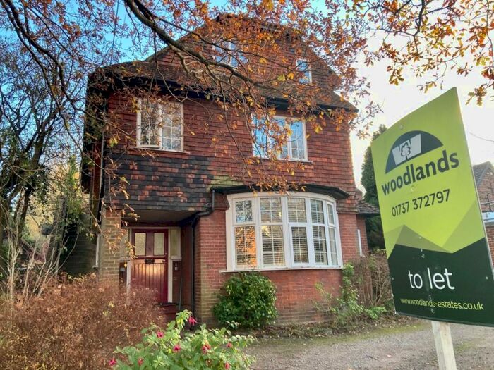 1 Bedroom Flat To Rent In Cavendish Road, Redhill, RH1