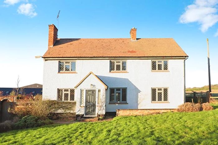 4 Bedroom Detached House To Rent In Knuston Road, Knuston, NN29