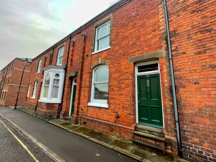 3 Bedroom Terraced House To Rent In Queen Street, Louth, LN11
