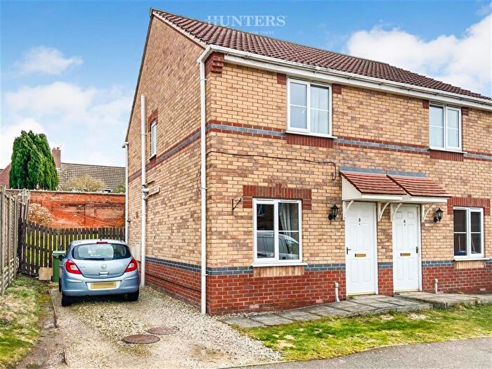 2 Bedroom Semi-Detached House For Sale In Juniper Way, Gainsborough, DN21