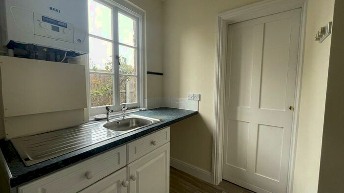 2 Bedroom Semi-Detached House For Sale In East Street, Southend-on-Sea, SS2