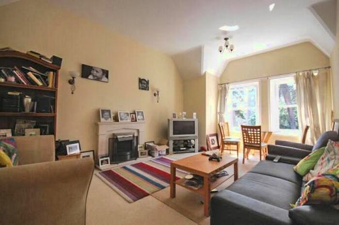 2 Bedroom Flat To Rent In Manor Road, Bournemouth, BH1