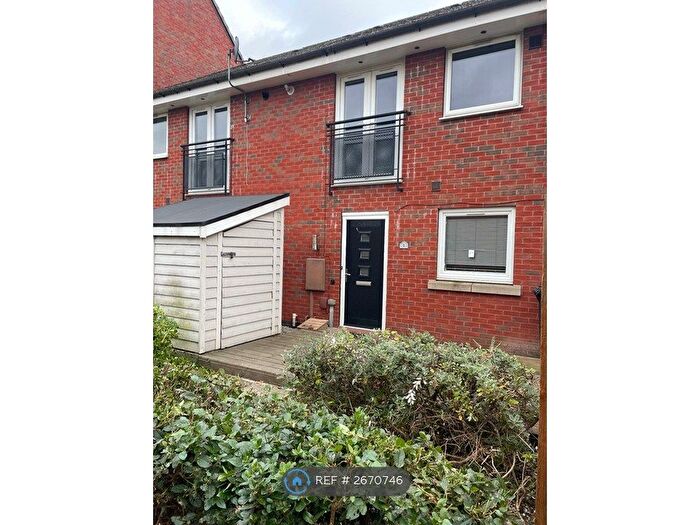 1 Bedroom Terraced House To Rent In Padside Row, Leicester, LE5