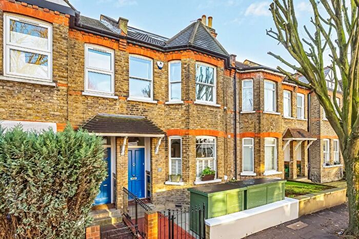 5 Bedroom Terraced House For Sale In Leighton Road, Ealing, London, W13