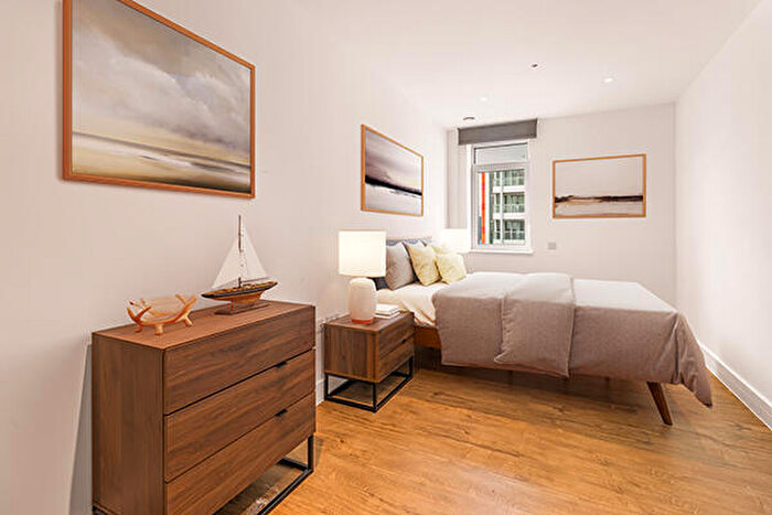 2 Bedroom Apartment To Rent In Rathbone Market, Barking Road, London, E16