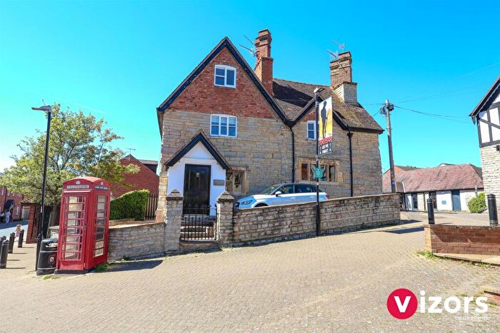 1 Bedroom Apartment For Sale In High Street, Bidford-Upon-Avon, Warwickshire, B50