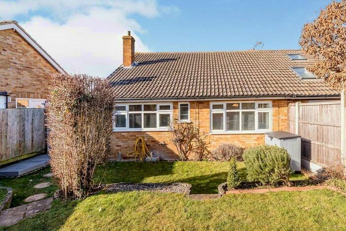 2 Bedroom Bungalow To Rent In Forge Lane, Horton Kirby, Dartford, Kent, DA4