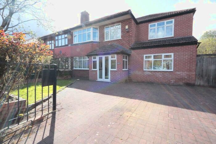 5 Bedroom Detached House To Rent In Alness Road, Whalley Range, Manchester, M16