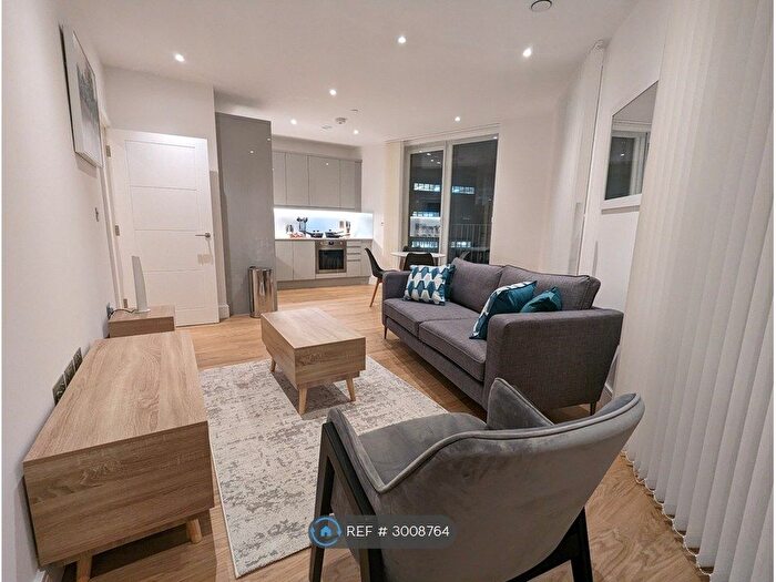 2 Bedroom Flat To Rent In Pershore Street, Birmingham, B5