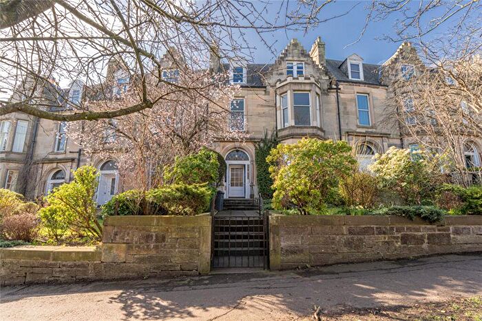 3 Bedroom Flat For Sale In / Murrayfield Avenue, Edinburgh, EH12