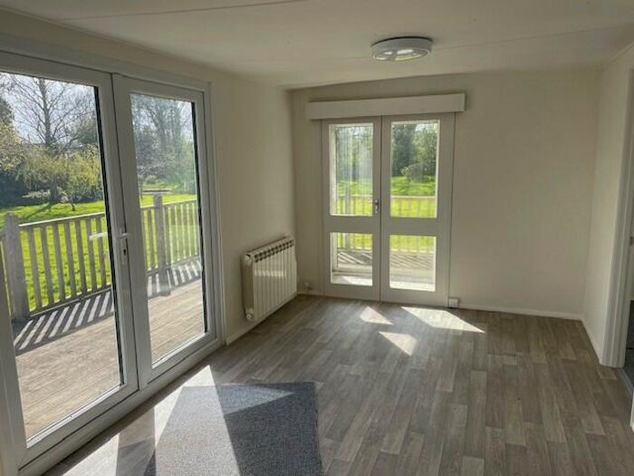 2 Bedroom Chalet To Rent In St. Helens, Isle Of Wight, PO33