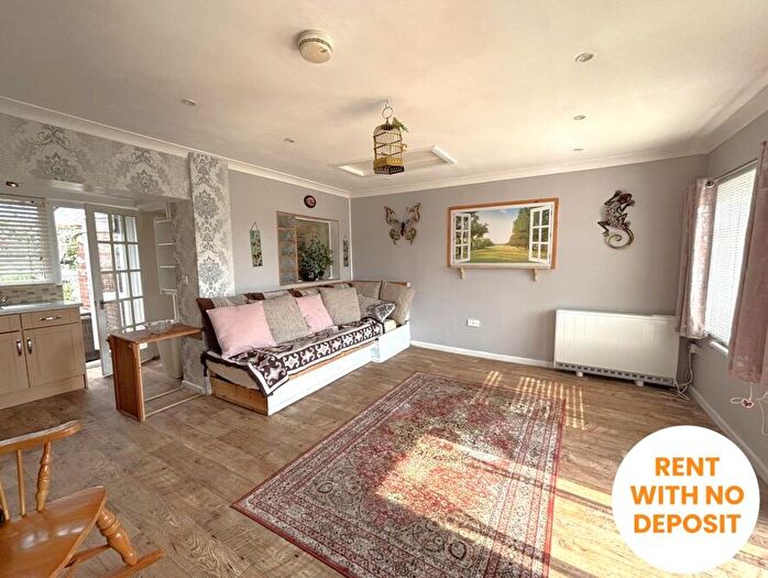 Garage / Parking To Rent In Fairlight Chalets, Salterns Lane, Hayling Island, Hampshire, PO11