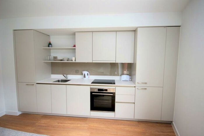2 Bedroom Apartment To Rent In Manchester New Square, Whitworth Street Manchester, M1
