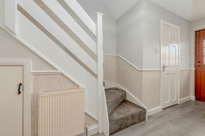 3 Bedroom End Of Terrace House For Sale In Alexander Mcleod Place, Fallin FK7