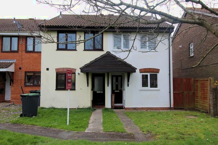 2 Bedroom Terraced House To Rent In Rodney Drive, Mudeford, Christchurch, BH23