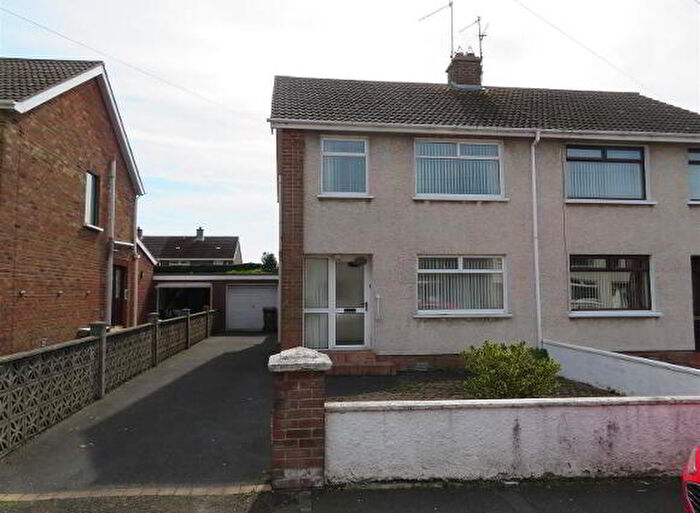 3 Bedroom Semi-Detached House For Sale In Margretta Park, Craigavon, BT66