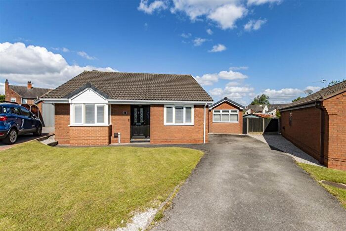 3 Bedroom Detached Bungalow For Sale In Netherfield Close, Staveley, Chesterfield, S43
