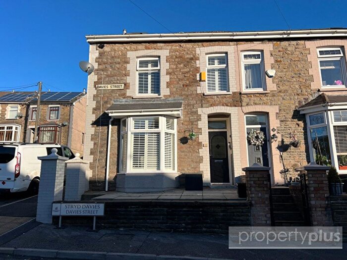 4 Bedroom End Of Terrace House For Sale In Davies Street, Porth, CF39
