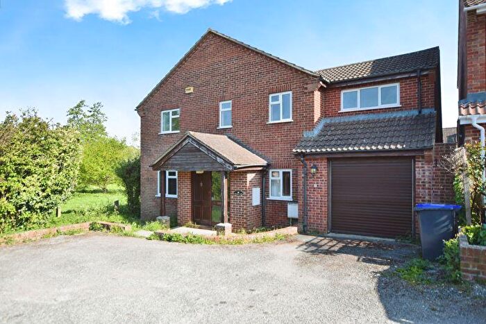 4 Bedroom Detached House For Sale In Church Road, Laverstock ***Video Tour***, SP1