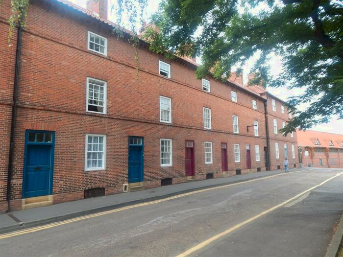 1 Bedroom Flat To Rent In Wilson Street, Newark, NG24