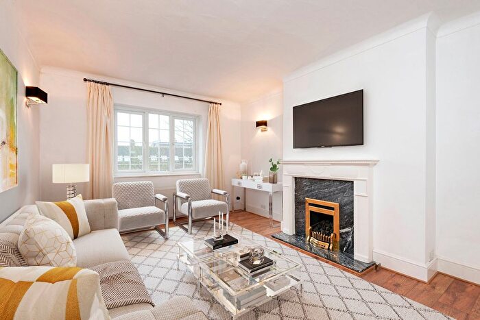 3 Bedroom Flat To Rent In Haverstock Hill, Belsize Park, NW3