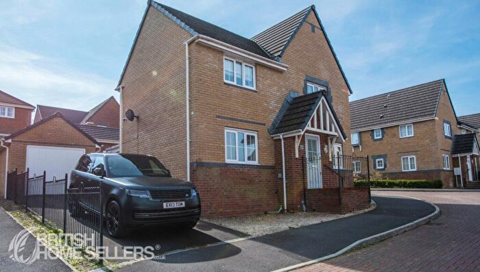 4 Bedroom Detached House For Sale In Cae Morfa, Neath, Neath Port Talbot, SA10