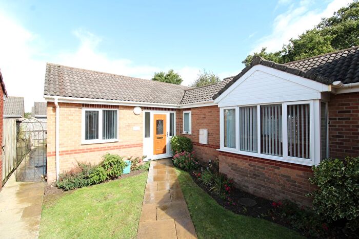 2 Bedroom Property To Rent In Lansdown Gardens, Weston-Super-Mare, BS22